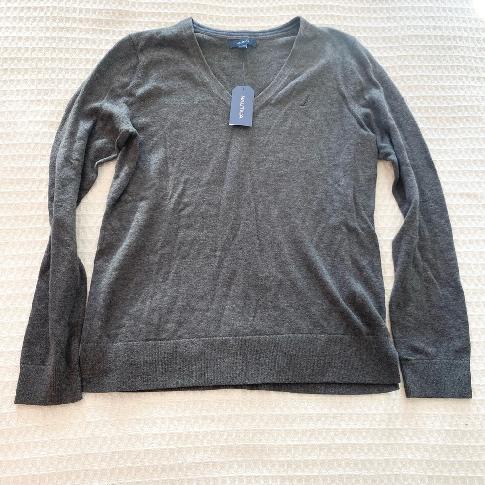 Nautica Gray V-Neck Sweater NWT size small